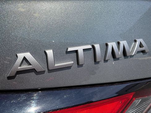 Certified 2023 Nissan Altima 2.5 SV w/ SV Premium Package AWD/4WD image 26