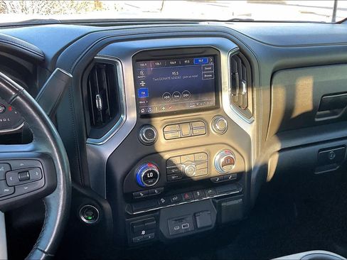 Used 2022 GMC Sierra 2500 SLE w/ SLE Convenience Package image 7