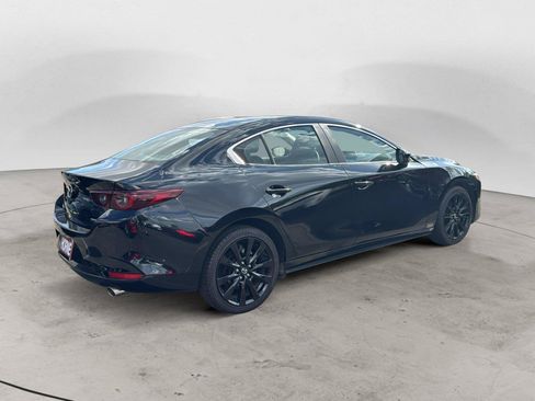 Used 2024 MAZDA MAZDA3 s FWD image 5