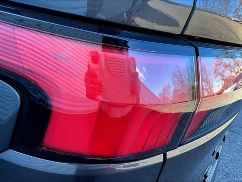 Certified 2025 Toyota Sequoia Platinum image 26