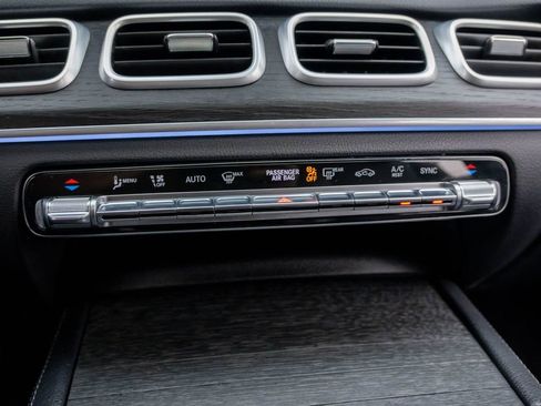 Used 2023 Mercedes-Benz GLE 350 4MATIC image 25