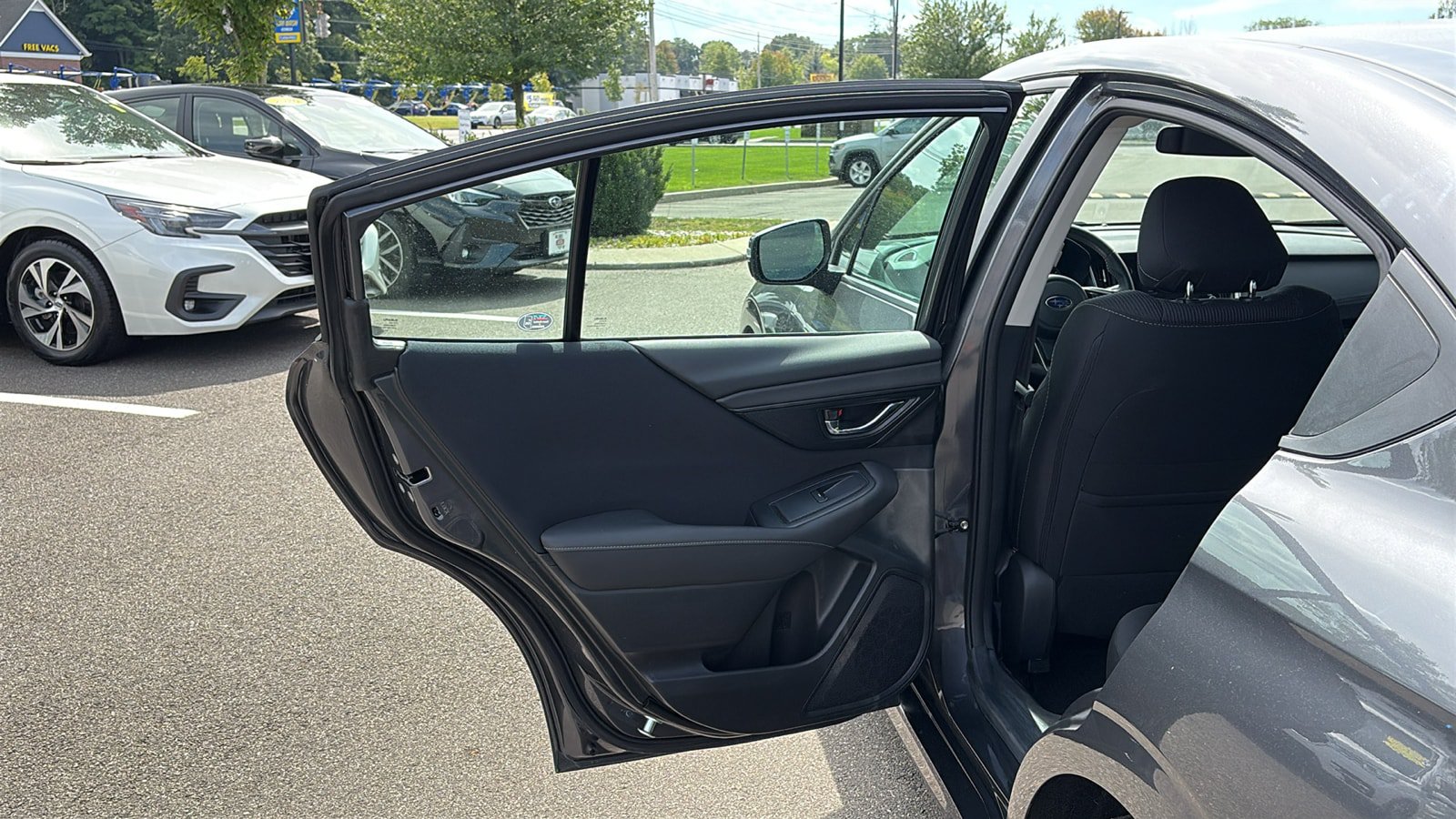 Used 2025 Subaru Legacy Premium AWD/4WD image 21