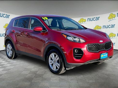Used 2019 Kia Sportage LX image 1