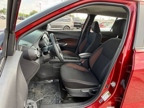 Used 2023 Nissan Kicks SR FWD image 13