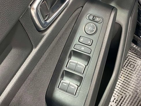 Used 2025 Honda Civic Sport image 19
