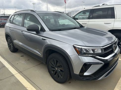 Used 2024 Volkswagen Taos S image 13