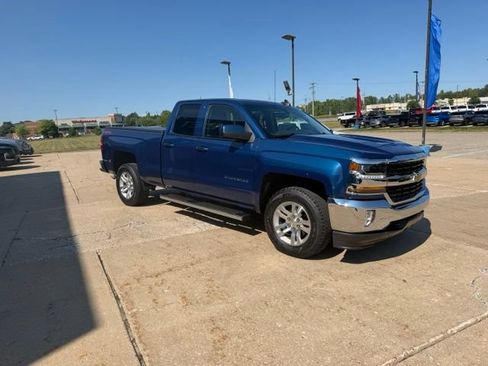 Used 2018 Chevrolet Silverado 1500 LT w/ All Star Edition AWD/4WD image 7