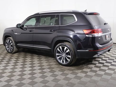 Used 2023 Volkswagen Atlas SEL Premium image 17