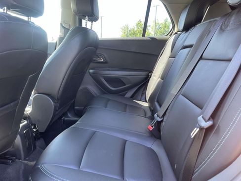 Used 2015 Chevrolet Trax LTZ FWD image 9