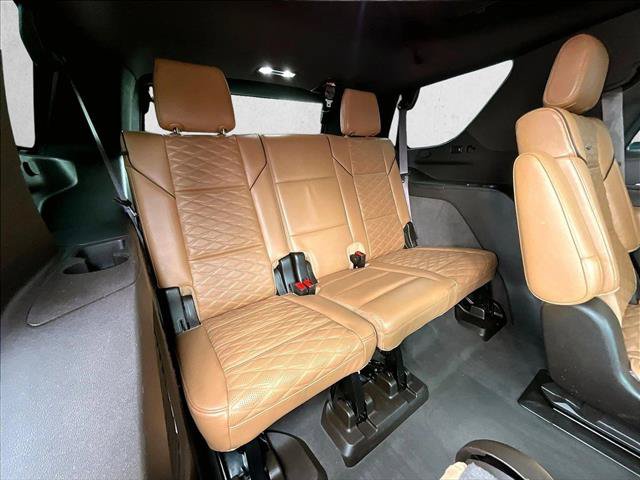 Used 2021 Cadillac Escalade Sport w/ Driver Assist Tech Package AWD/4WD image 30