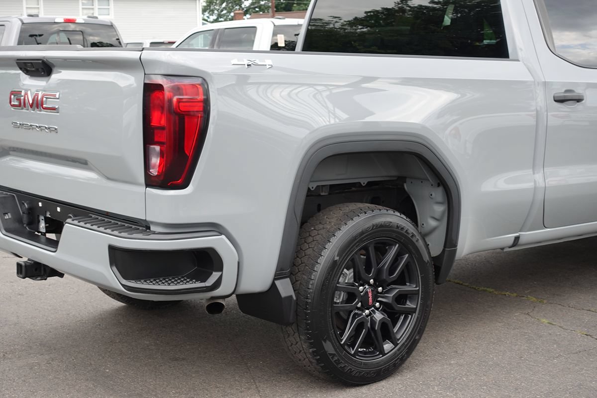 Used 2024 GMC Sierra 1500 Pro w/ Graphite Edition AWD/4WD image 10