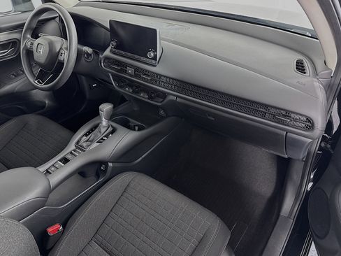 Certified 2023 Honda HR-V LX image 26