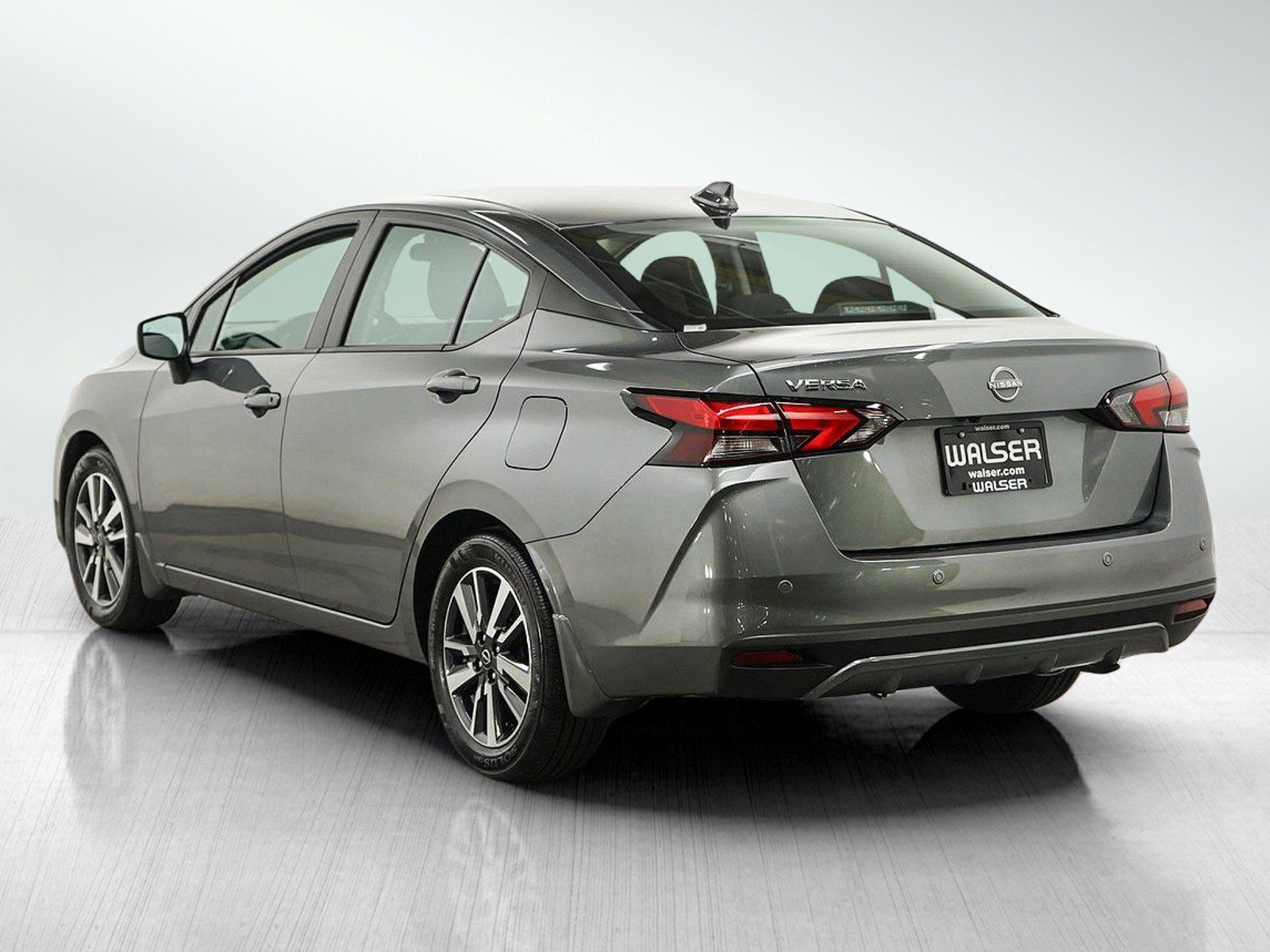 Used 2025 Nissan Versa SV w/ Trunk Package FWD image 3