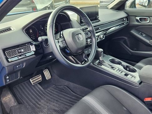 Used 2022 Honda Civic Sport image 8