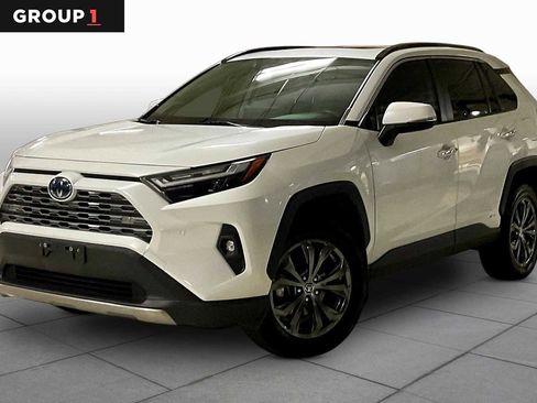 Used 2023 Toyota RAV4 Limited image 1