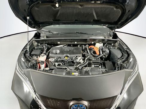 Used 2022 Toyota Venza XLE AWD/4WD image 32