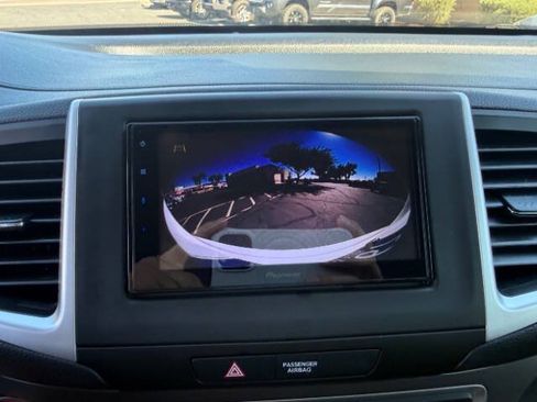 Used 2020 Honda Pilot LX image 14