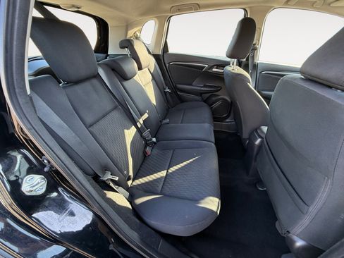 Used 2018 Honda Fit EX image 18