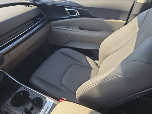 New 2026 Kia Carnival image 15