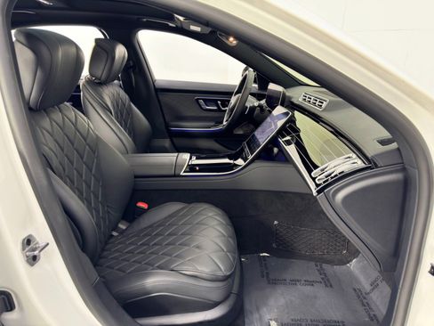 Used 2022 Mercedes-Benz S 500 4MATIC image 16