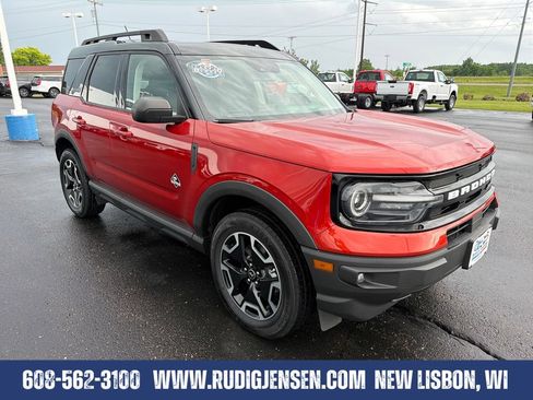 Used 2022 Ford Bronco Sport Outer Banks AWD/4WD image 7