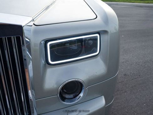 Used 2005 Rolls-Royce Phantom Sedan RWD image 61