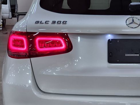 Used 2022 Mercedes-Benz GLC 300 image 20