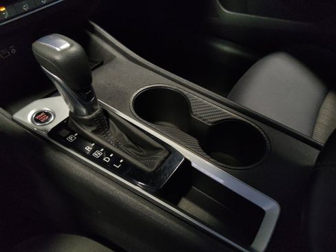 Used 2025 Nissan Altima 2.5 SV FWD image 26