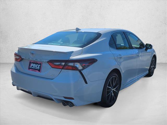 Used 2023 Toyota Camry SE FWD image 5