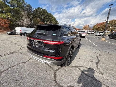 New 2026 Lincoln Corsair Reserve image 7