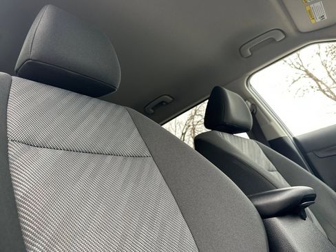 Used 2025 Kia Seltos LX image 21