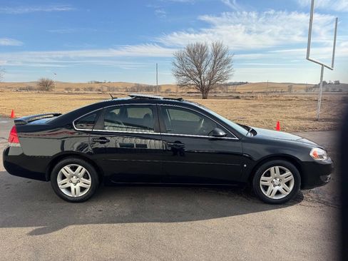 Used 2008 Chevrolet Impala LT image 6