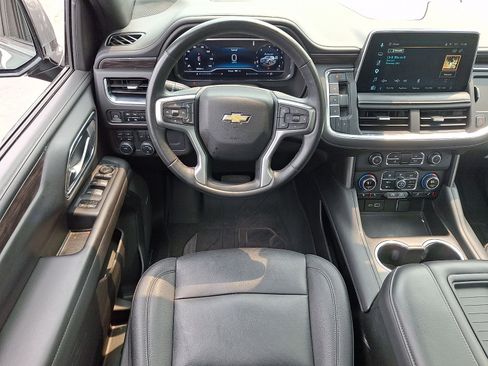 Used 2023 Chevrolet Tahoe LT w/ Luxury Package AWD/4WD image 13