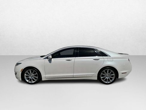 Used 2016 Lincoln MKZ w/ Equipment Group 300A Reserve image 8