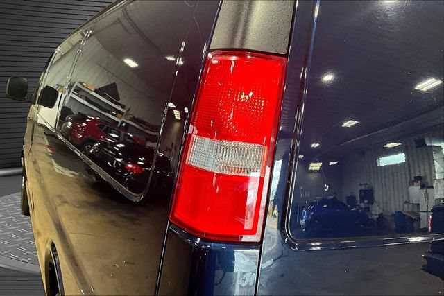 Used 2020 Chevrolet Express 2500 w/ Driver Convenience Package RWD image 21