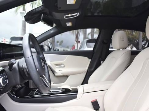 Used 2022 Mercedes-Benz A 220 image 23