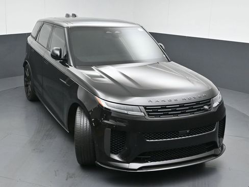 Used 2024 Land Rover Range Rover Sport AWD/4WD image 42