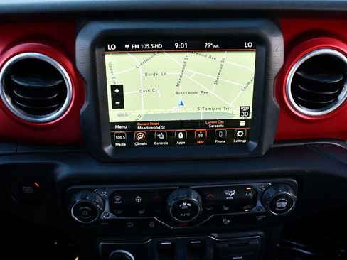 Used 2022 Jeep Wrangler Rubicon w/ Steel Bumper Group image 50