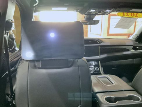 Used 2021 GMC Yukon Denali w/ Denali Ultimate Package image 21