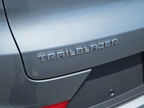 New 2025 Chevrolet TrailBlazer LT w/ Convenience Package image 27