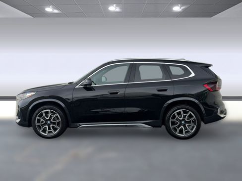 Certified 2025 BMW X1 xDrive28i AWD/4WD image 2