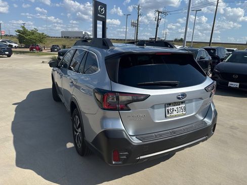 Used 2020 Subaru Outback Premium AWD/4WD image 7