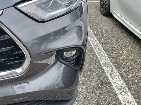 Used 2023 Toyota Highlander Platinum image 4