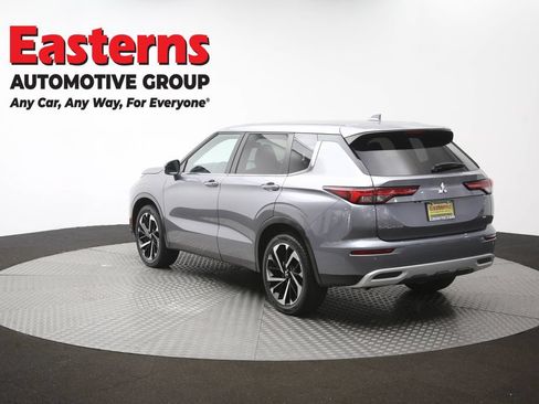 Used 2024 Mitsubishi Outlander SE FWD image 63