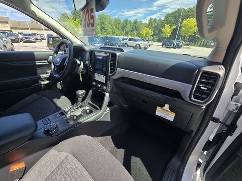 New 2025 Ford Ranger XL w/ Trailer Tow Package image 15