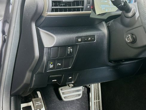 Used 2016 Lexus RC 350 RWD image 17