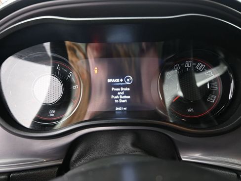 Used 2023 Dodge Challenger SXT w/ Plus Package image 18