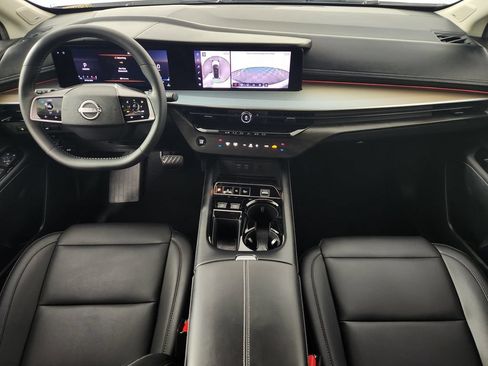 Certified 2025 Nissan Murano SL AWD/4WD image 19