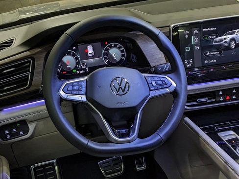 New 2026 Volkswagen Atlas SEL Premium R-Line AWD/4WD image 14