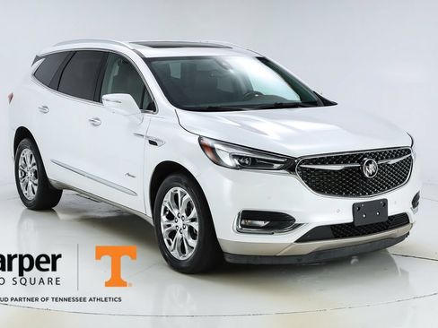 Used 2018 Buick Enclave Avenir w/ Avenir Technology Package AWD/4WD image 15